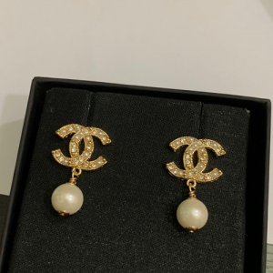 샤넬 귀걸이 C5500 2020/신상 (정품과 비교가능한 퀄리티)