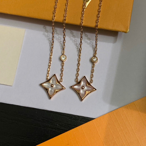 루이비통 목걸이 L9015 2020/신상 (정품과 비교가능한 퀄리티)