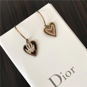 디올 귀걸이 D9130 2020/신상 (정품과 비교가능한 퀄리티)