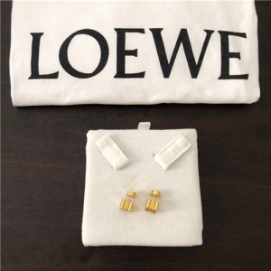 로에베 귀걸이 L4871 2021/신상 (정품과 비교가능한 퀄리티)