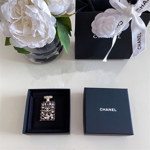 샤넬 브로치 C3800 2023/신상 (정품과 비교가능한 퀄리티)