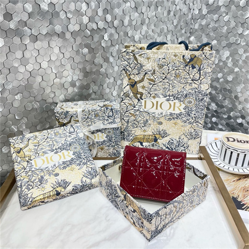 디올 에나멜 가죽 반지갑 S0178-3 2023/신상