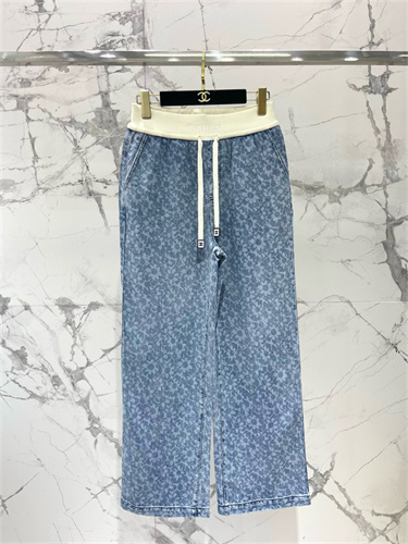 샤넬 캐주얼 청바지 C32606 2025/신상