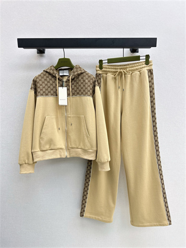 구찌 트레이닝 세트 G54401 2025/신상