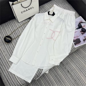 샤넬 셔츠 바지 세트 C83107 2025/신상