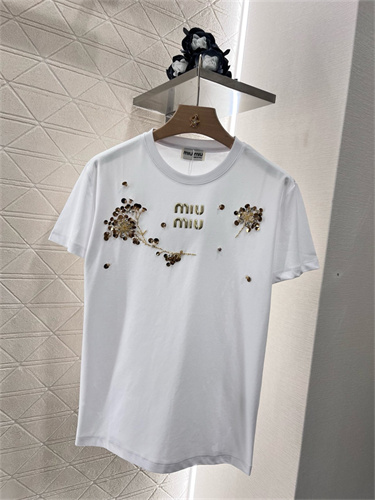 미우미우 반팔 티셔츠 M81998 2025/신상