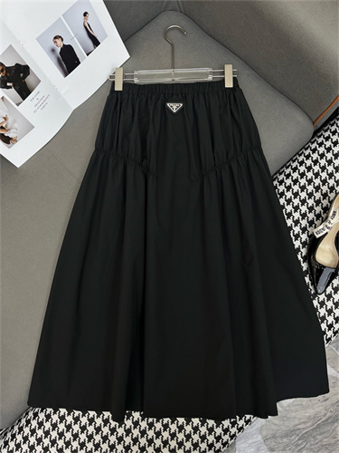 프라다 스커트 P32706 2025/신상