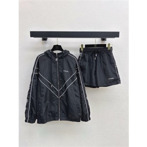 샤넬 바람막이 반바지 세트 C04500 2025/신상