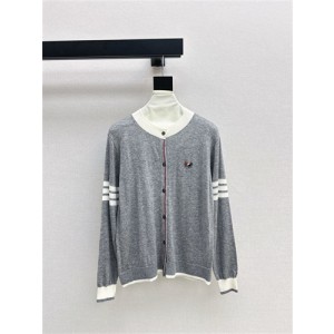 톰브라운 긴팔 가디건 T12601 2025/신상