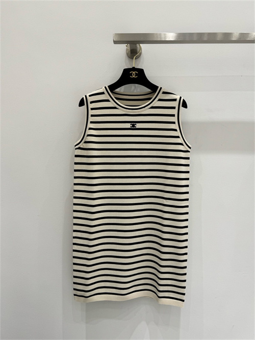 셀린느 민소매 원피스 C82109 2025/신상