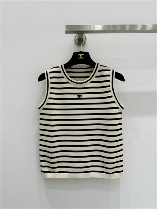 셀린느 민소매 C81809 2025/신상