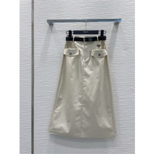 프라다 스커트 P62804 2025/신상