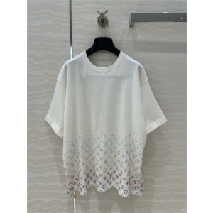 루이비통 반팔 티셔츠 L13407 2025/신상