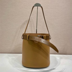 프라다 버킷백 1BE085 2025/신상