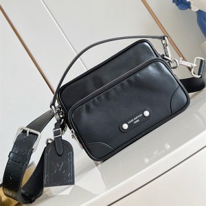 루이비통 닐 크로스백 M13987 2025/신상