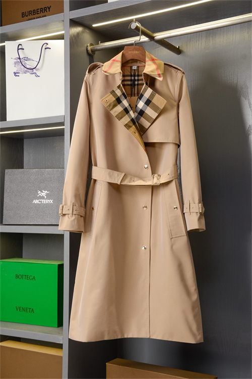 버버리 바람막이 코트 B35406 2025/신상