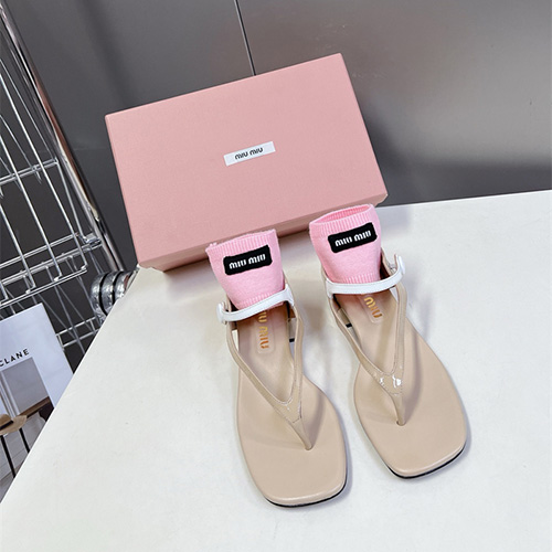 미우미우 여성용 샌들 (굽높이4CM) M97858-2 2025/신상