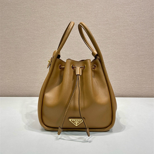 프라다 버킷백 1BE087 2025/신상