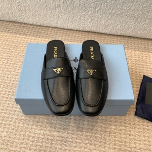 프라다 여성용 슬리퍼 P67884-2 2025/신상