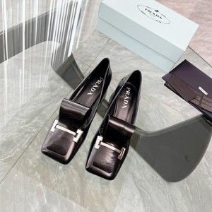 프라다 여성용 구두 (굽높이4CM) P64453-2 2025/신상