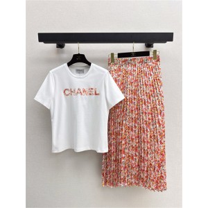 샤넬 긴팔 티셔츠 스커트 세트 C73507 2025/신상