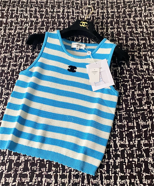 샤넬 민소매 C61907 2025/신상