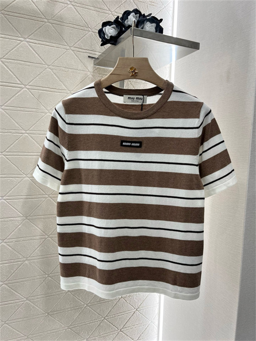 미우미우 반팔 티셔츠 M51992 2025/신상