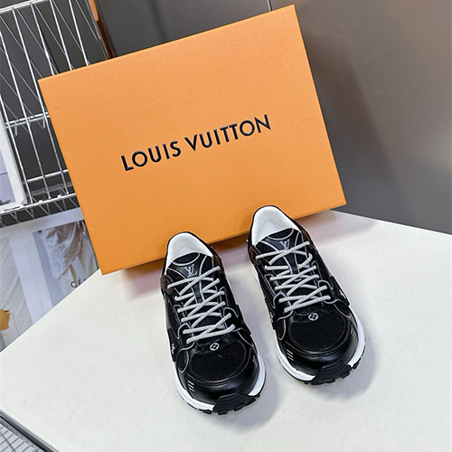 루이비통 남여공용 스니커즈 L93239-1 2025/신상