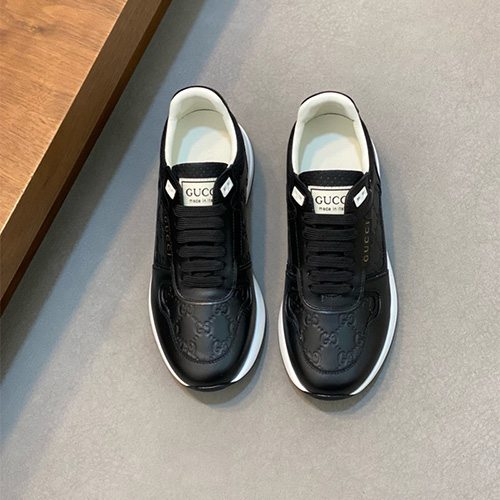 구찌 남성용 스니커즈 G82881-2 2025/신상