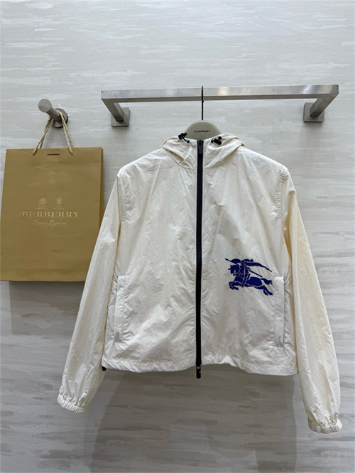 버버리 후드 자켓 B84209 2025/신상