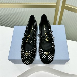 프라다 여성용 단화 P41312-1 2025/신상