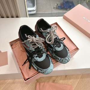 미우미우 여성용 스니커즈 M55624-2 2025/신상