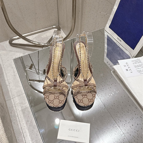 구찌 여성용 샌들 (굽높이8.5CM) G86742-2 2025/신상