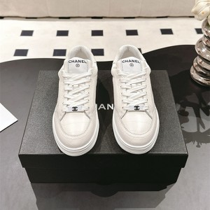 샤넬 여성용 스니커즈 C51888-1 2025/신상