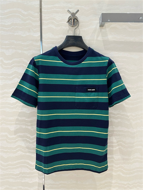 미우미우 반팔 티셔츠 M61853 2025/신상