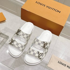 루이비통 남성용 샌들 L21455-2 2025/신상