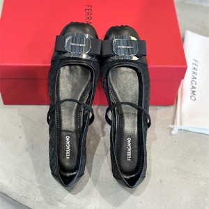 페레가모 여성용 단화 F87623-2 2025/신상