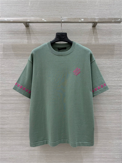 루이비통 반팔 티셔츠 L32609 2025/신상