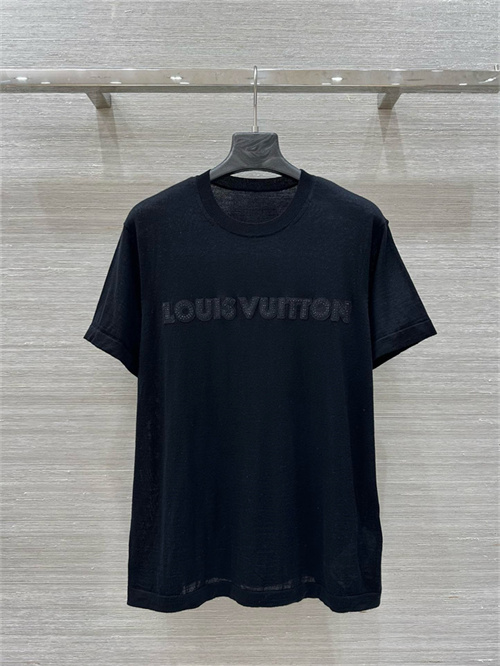 루이비통 반팔 티셔츠 L33059 2025/신상