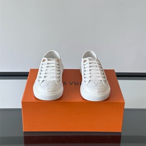 루이비통 남여공용 스니커즈 L92320-1 2025/신상