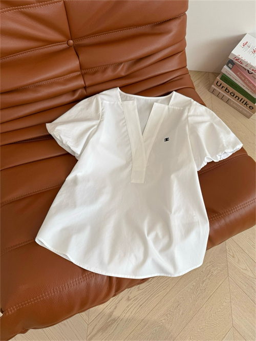 셀린느 반팔 셔츠 C22308 2025/신상