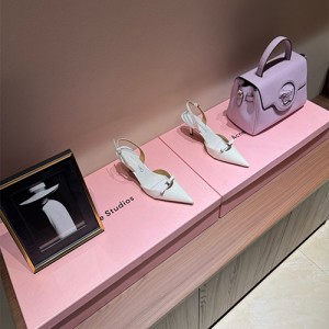 페레가모 여성용 샌들 F77995-1 2025/신상