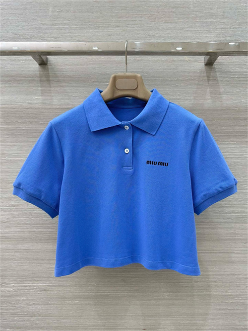 미우미우 반팔 폴로 티셔츠 M51656 2025/신상
