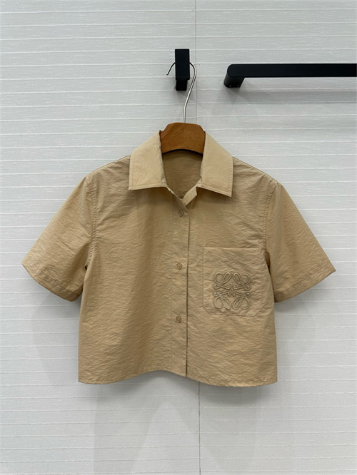 로에베 반팔 셔츠 L22608 2025/신상