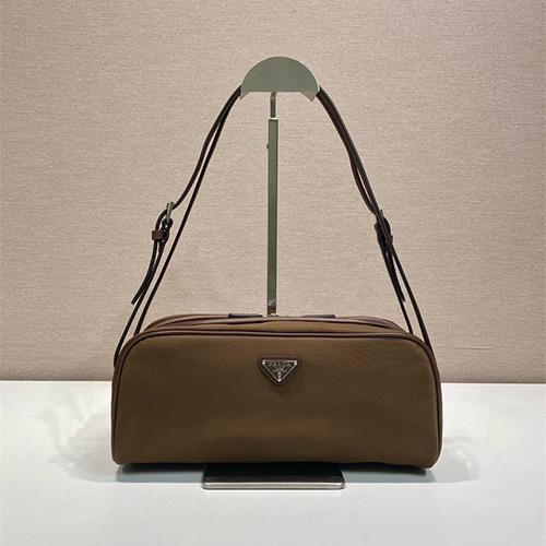 프라다 스윙 숄더백 1BC249 2025/신상