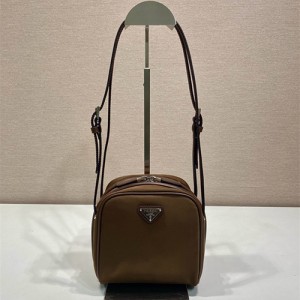 프라다 숄더백 1BC248 2025/신상