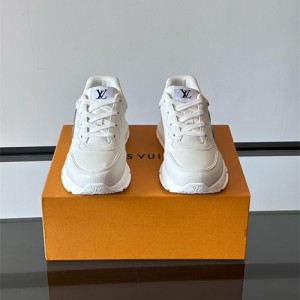 루이비통 남성용 스니커즈 L88432-1 2025/신상