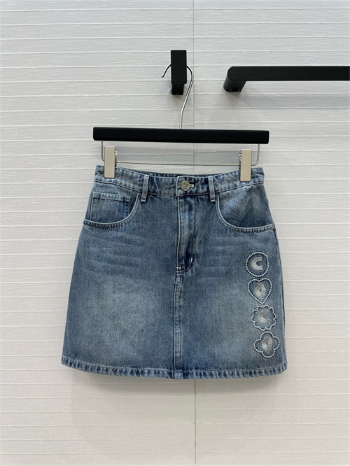 샤넬 데님 스커트 C82494 2025/신상