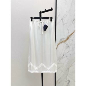 프라다 스커트 P12606 2025/신상