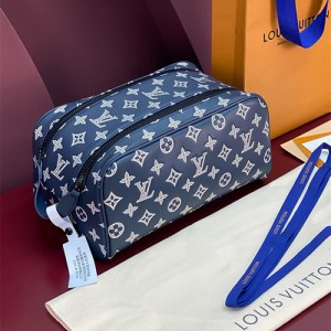 루이비통 파우치백 M82576 2025/신상